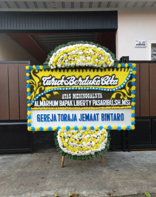 Papan Bunga Duka di Karawaci